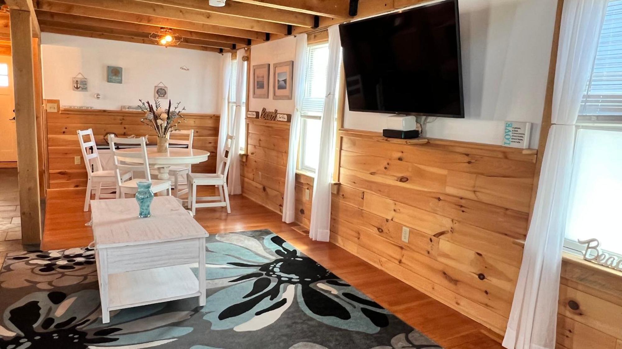 Nautical Beach Properties 汉普顿 外观 照片